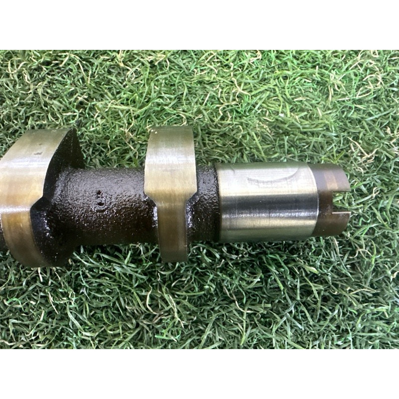 Распредвал выпускной (двигатель и элементы) LAND ROVER Range Rover L405 2016 5.0 LR020615