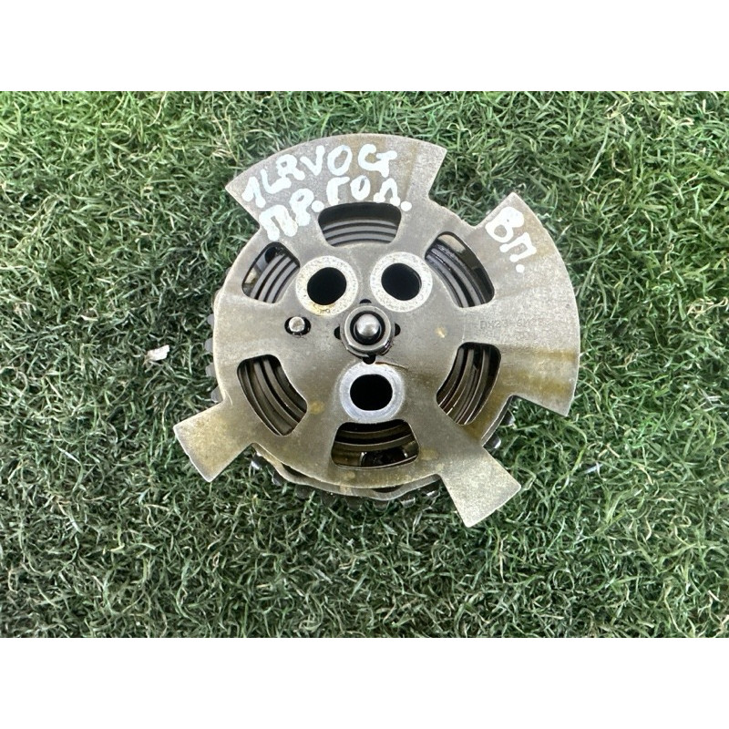 Регулятор фаз газораспределения (двигатель и элементы) LAND ROVER Range Rover L405 2016 5.0 LR060395