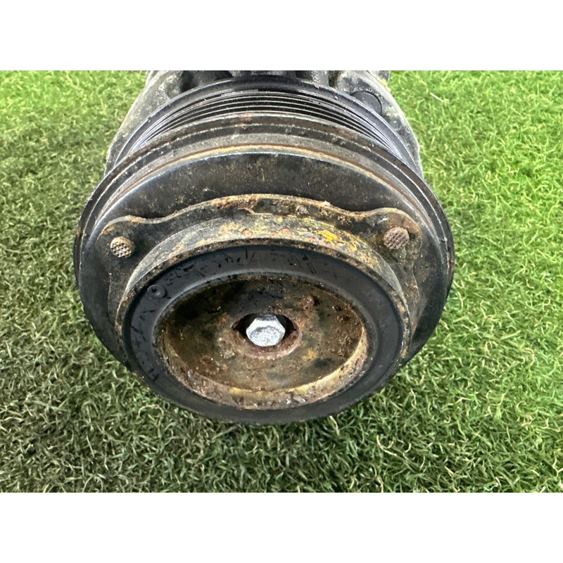 Компрессор кондиционера (отопление и кондиционирование) BMW X5 E70 2010 N57D30A 64526987890