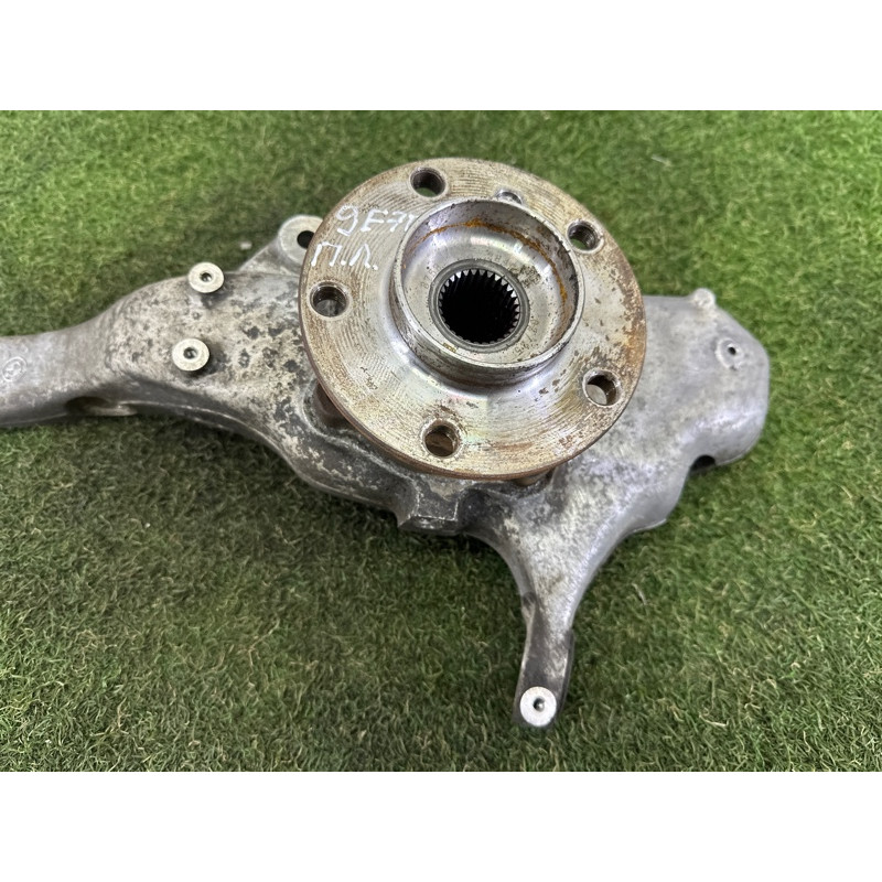 Поворотный кулак (подвеска) BMW X5 E70 2010 N57D30A 31216869869