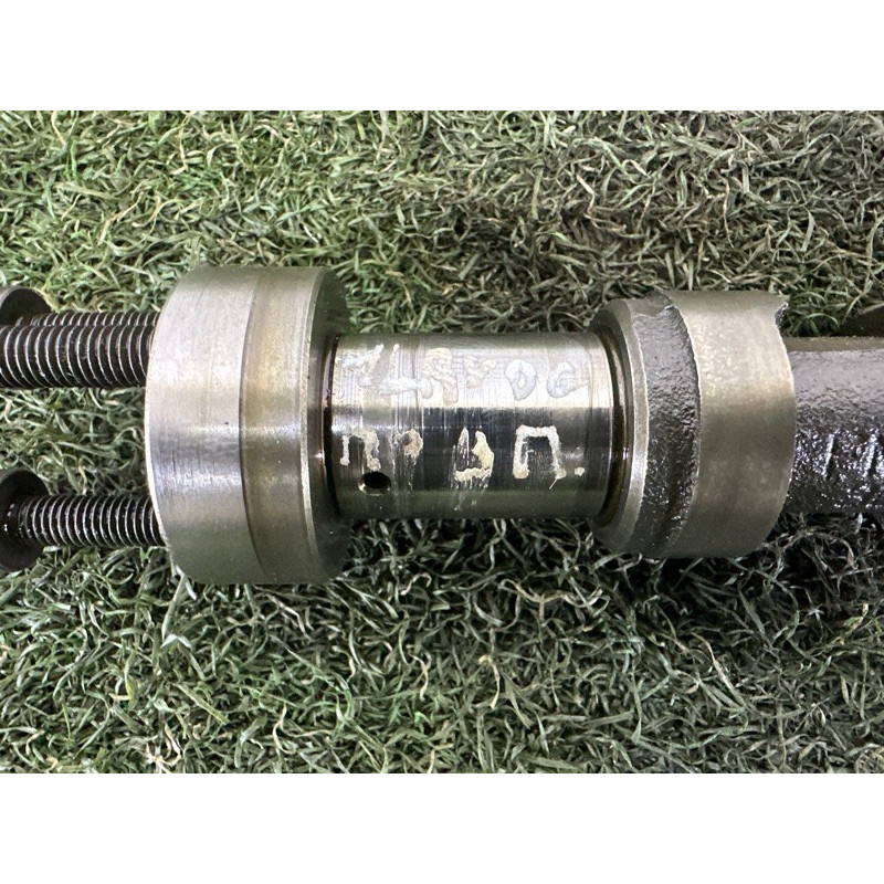 Распредвал впускной (двигатель и элементы) LAND ROVER Range Rover L405 2016 5.0 LR019891