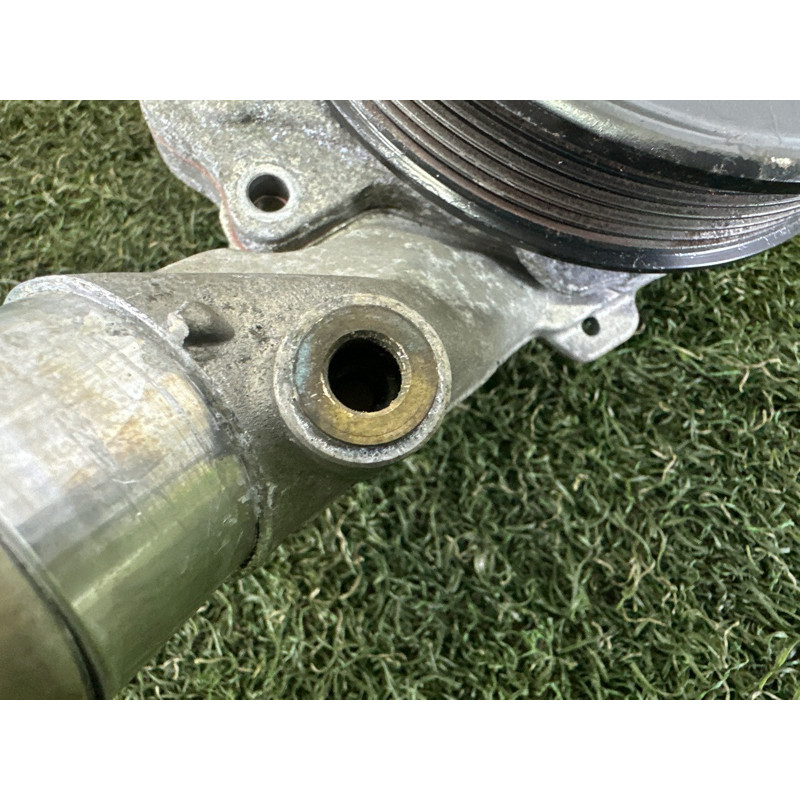 Помпа (система охлаждения) LAND ROVER Range Rover L405 2016 5.0 LR073711