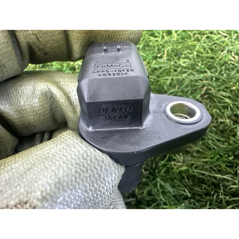 Датчик положения распредвала (электрика двигателя) LAND ROVER Range Rover L405 2016 5.0 LR014372