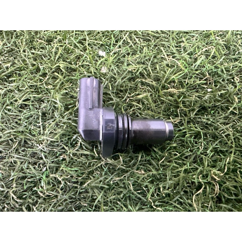 Датчик положения распредвала (электрика двигателя) LAND ROVER Range Rover L405 2016 5.0 LR014372