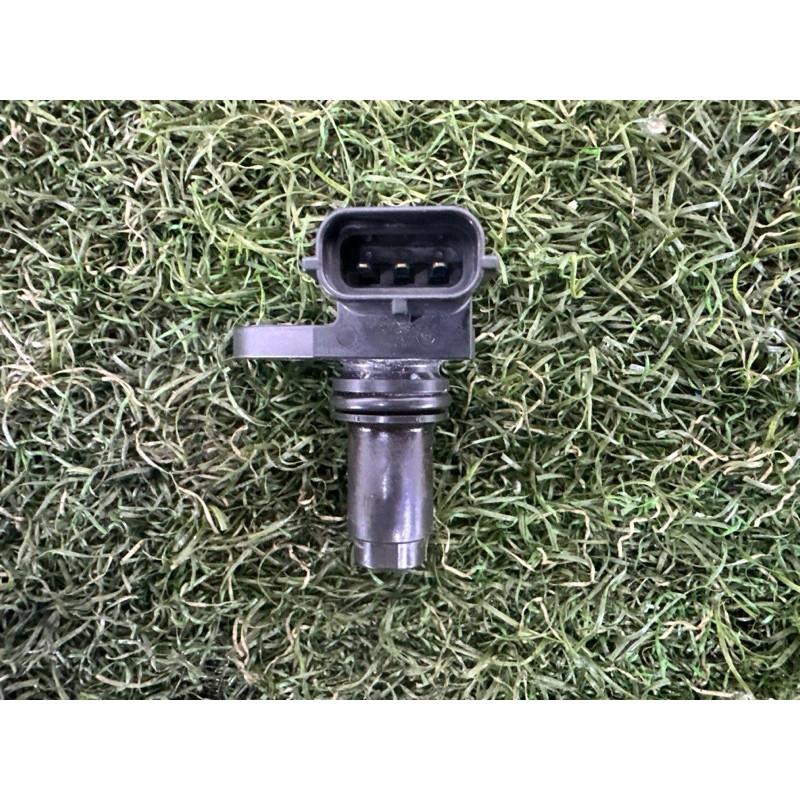 Датчик положения распредвала (электрика двигателя) LAND ROVER Range Rover L405 2016 5.0 LR014372