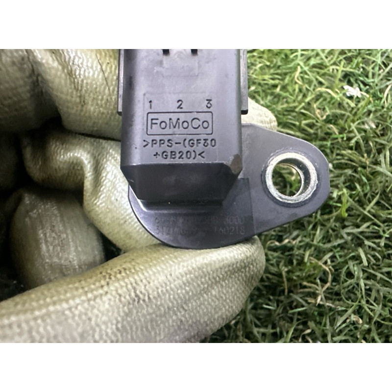 Датчик положения распредвала (электрика двигателя) LAND ROVER Range Rover L405 2016 5.0 LR014372