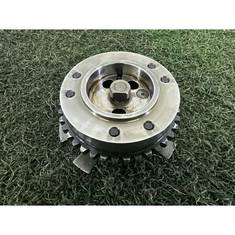 Регулятор фаз газораспределения (двигатель и элементы) LAND ROVER Range Rover L405 2016 5.0 LR060395