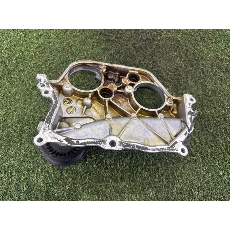 Крышка гбц (двигатель и элементы) LAND ROVER Range Rover L405 2016 5.0 LR011216