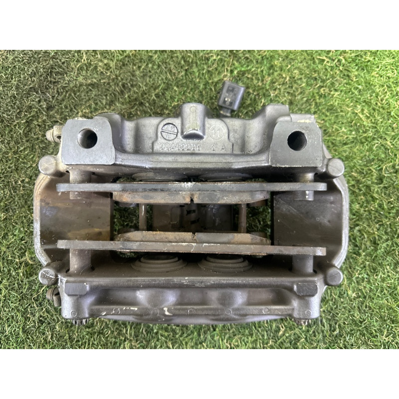 Суппорт тормозной (тормозная система) Volkswagen Touareg NF 2011 3.6 7P6615423C