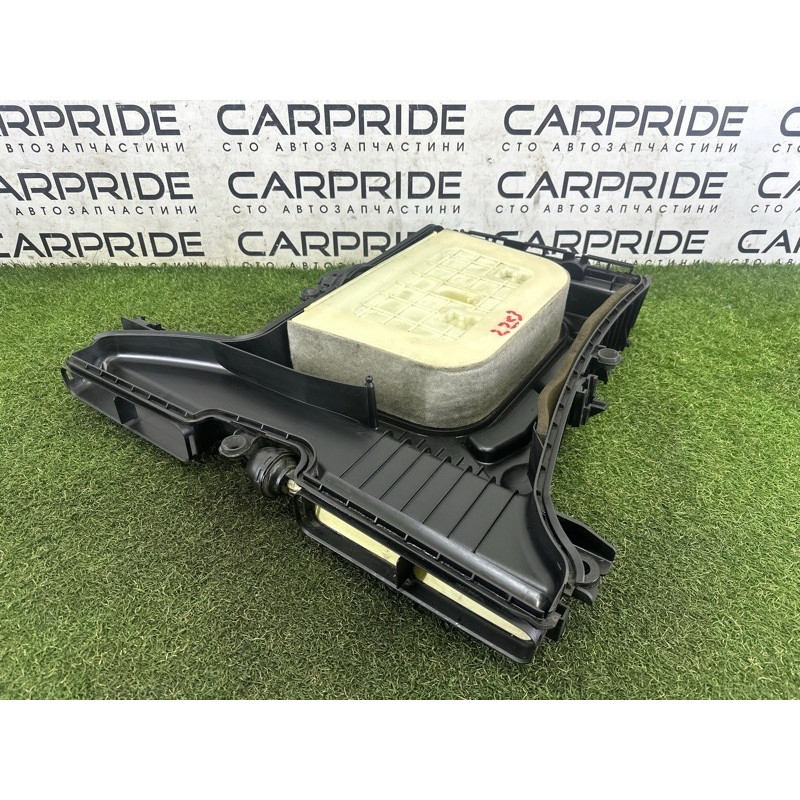 Корпус воздушного фильтра (впускная система) AUDI Q7 4M 2017 2.0 TFSI 4M0133837B