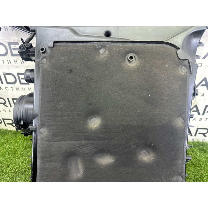 Корпус воздушного фильтра (впускная система) AUDI Q7 4M 2017 2.0 TFSI 4M0133837B