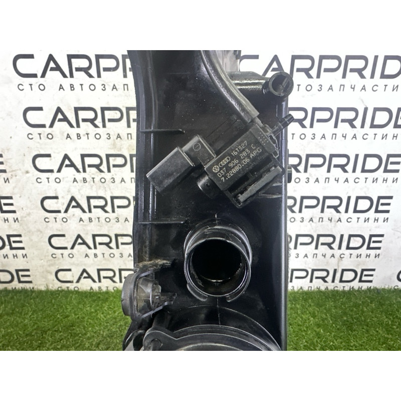 Корпус воздушного фильтра (впускная система) AUDI Q7 4M 2017 2.0 TFSI 4M0133837B