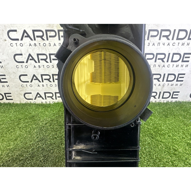 Корпус воздушного фильтра (впускная система) AUDI Q7 4M 2017 2.0 TFSI 4M0133837B