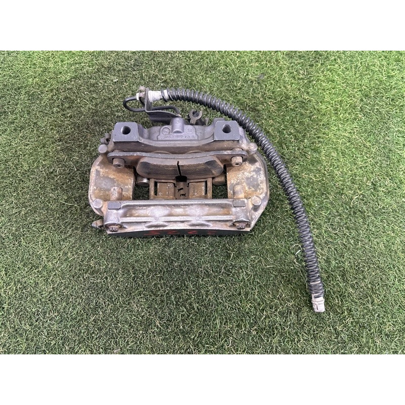 Суппорт тормозной (тормозная система) Volkswagen Touareg NF 2012 3.0 Hybrid CGFA 7P6615423C