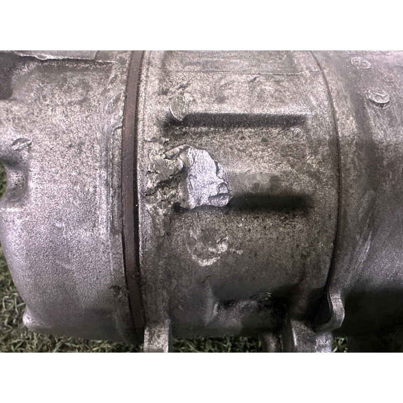 Компрессор кондиционера (отопление и кондиционирование) Volkswagen Touareg NF 2013 3.6 7P0820803E