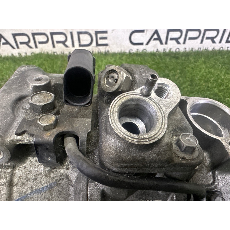 Компрессор кондиционера (отопление и кондиционирование) Volkswagen Touareg NF 2013 3.6 7P0820803E