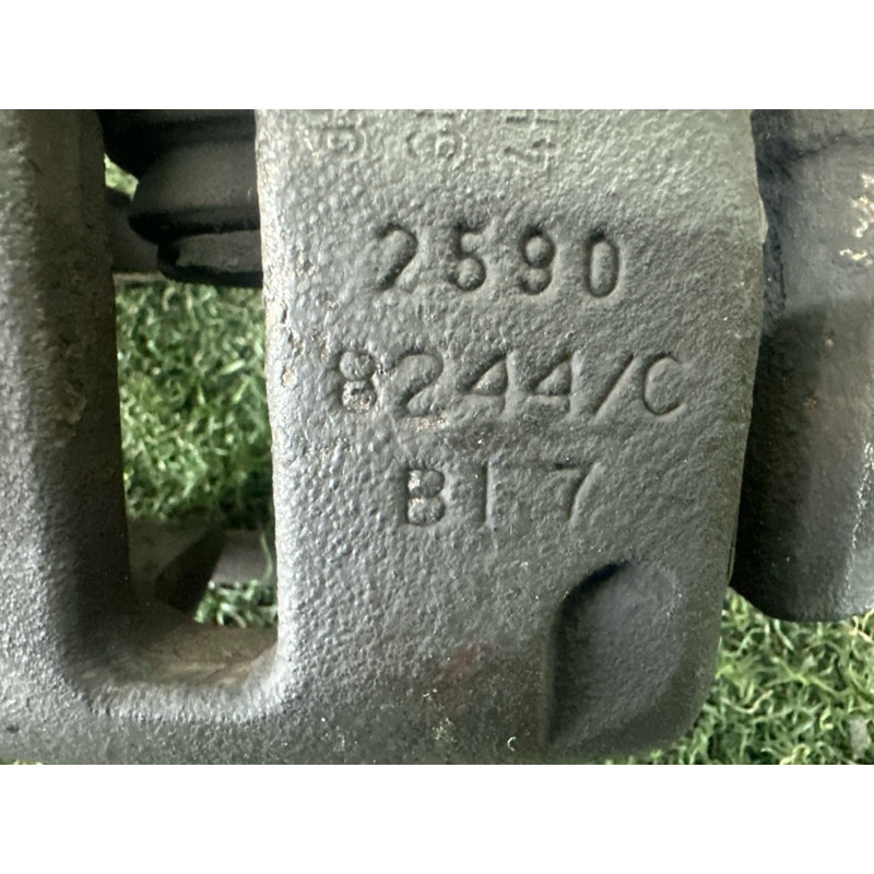 Суппорт тормозной (гальмівна система) AUDI A8 D4 2011 4.2 CDRA 4H0615404A