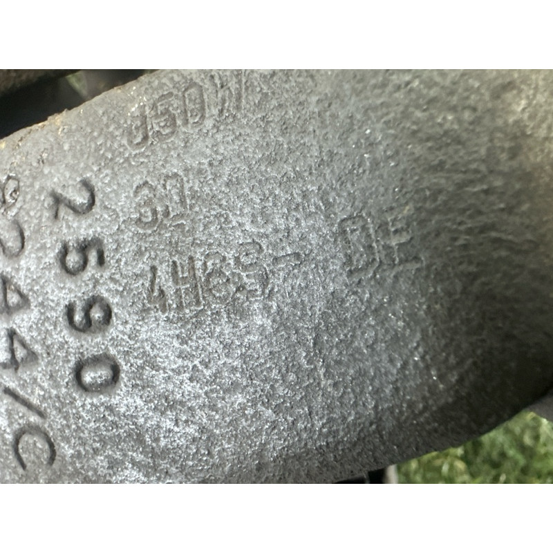 Суппорт тормозной (гальмівна система) AUDI A8 D4 2011 4.2 CDRA 4H0615404A