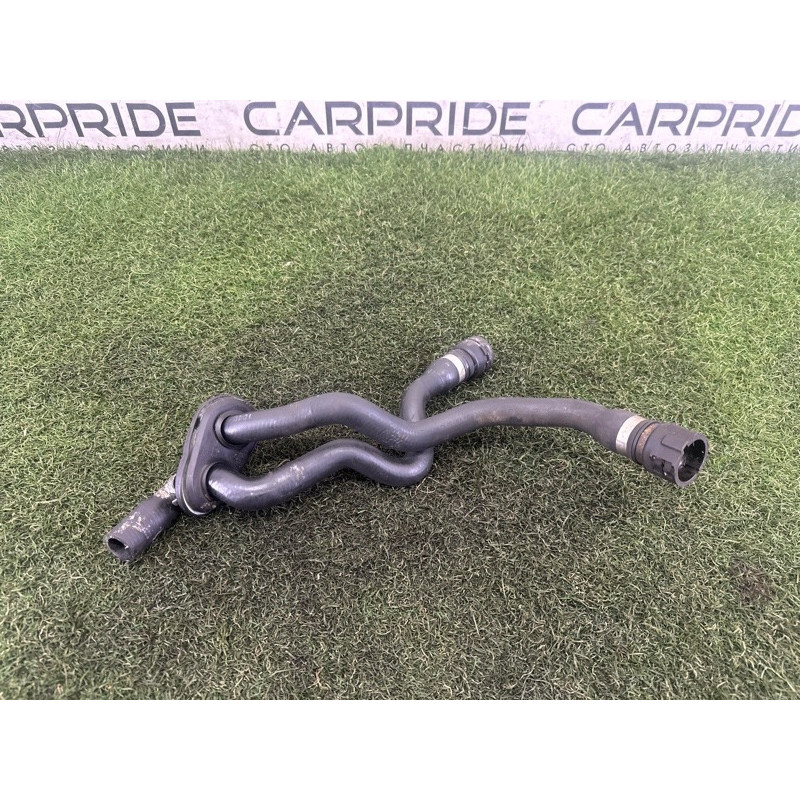 Патрубок (система охлаждения) AUDI A4 B8 2013 2.0 TFSI 8K1819373BJ