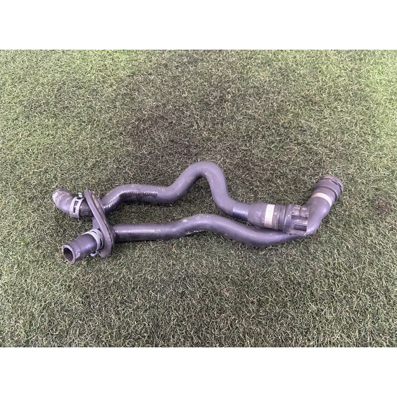 Патрубок (система охлаждения) AUDI A4 B8 2013 2.0 TFSI 8K1819373BJ