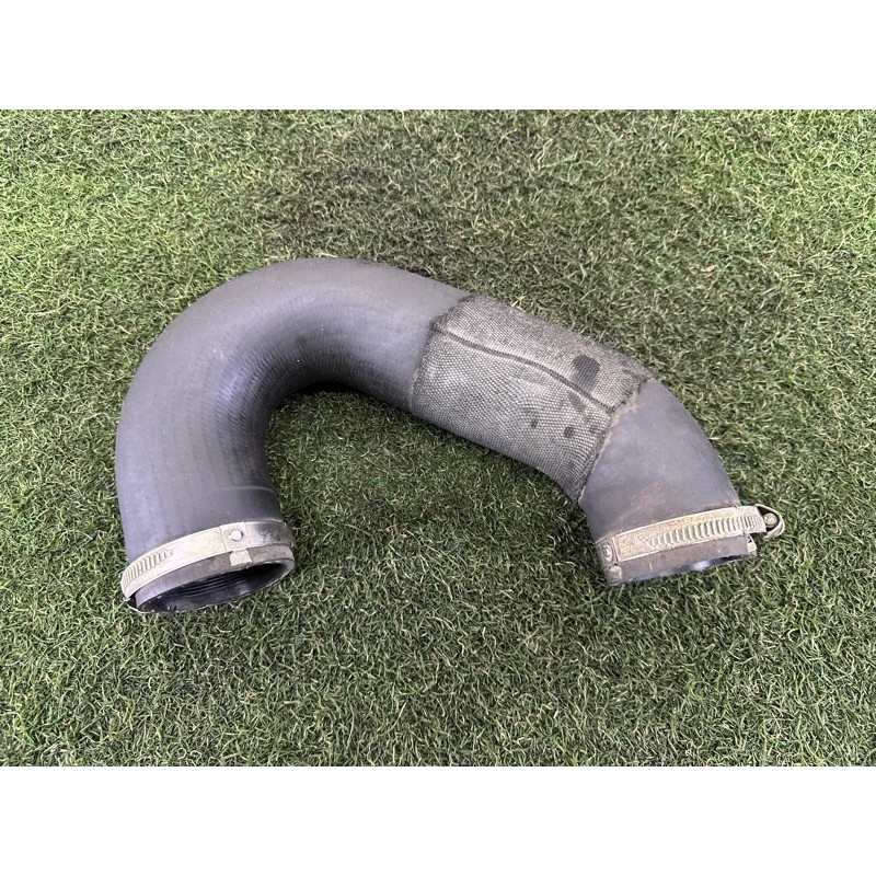 Патрубок интеркулера (двигатель и элементы) AUDI Q7 4M 2017 2.0 TFSI 4M0145708L