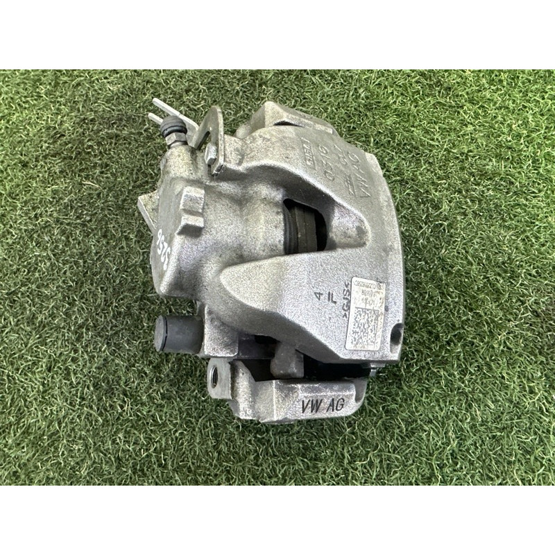 Суппорт тормозной (тормозная система) AUDI A4 B9 2017 2.0 TFSI 8W0615124