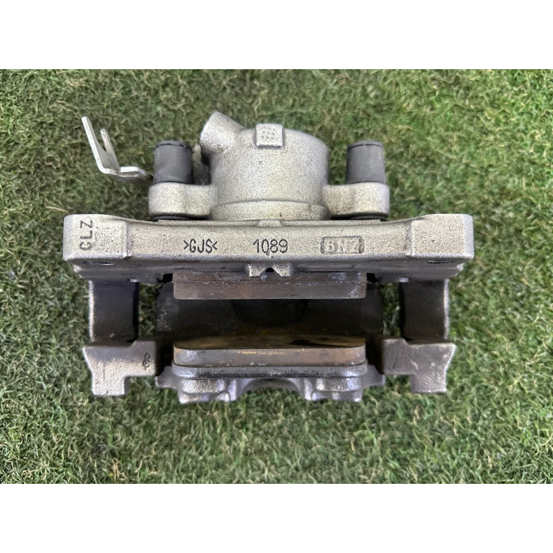 Суппорт тормозной (тормозная система) AUDI A4 B9 2017 2.0 TFSI 8W0615124