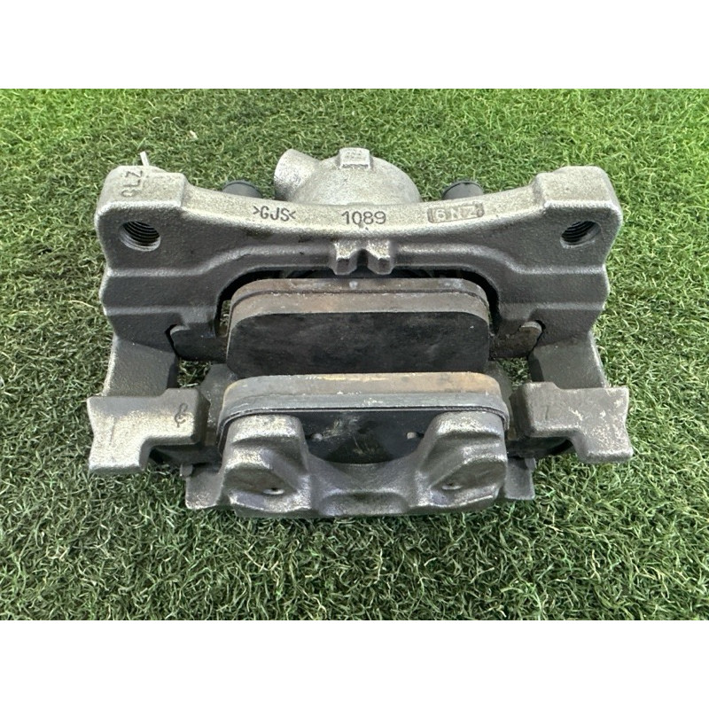 Суппорт тормозной (тормозная система) AUDI A4 B9 2017 2.0 TFSI 8W0615124