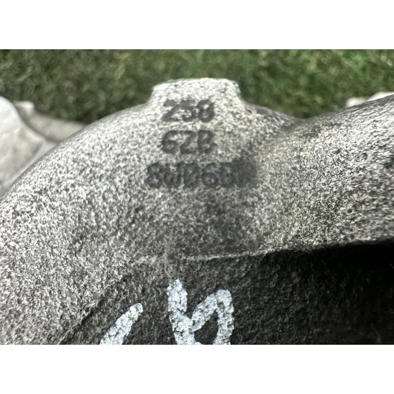 Суппорт тормозной (тормозная система) AUDI A4 B9 2017 2.0 TFSI 8W0615124