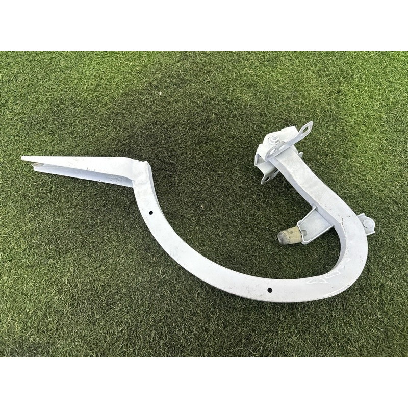 Петля багажника (кузов и элементы) AUDI A4 B9 2017 2.0 TFSI 8W5827301A