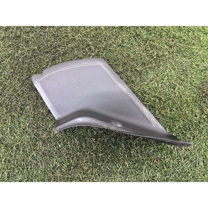 Накладка фонаря заднего (кузов и элементы) LAND ROVER Range Rover L405 2016 5.0 LR077621