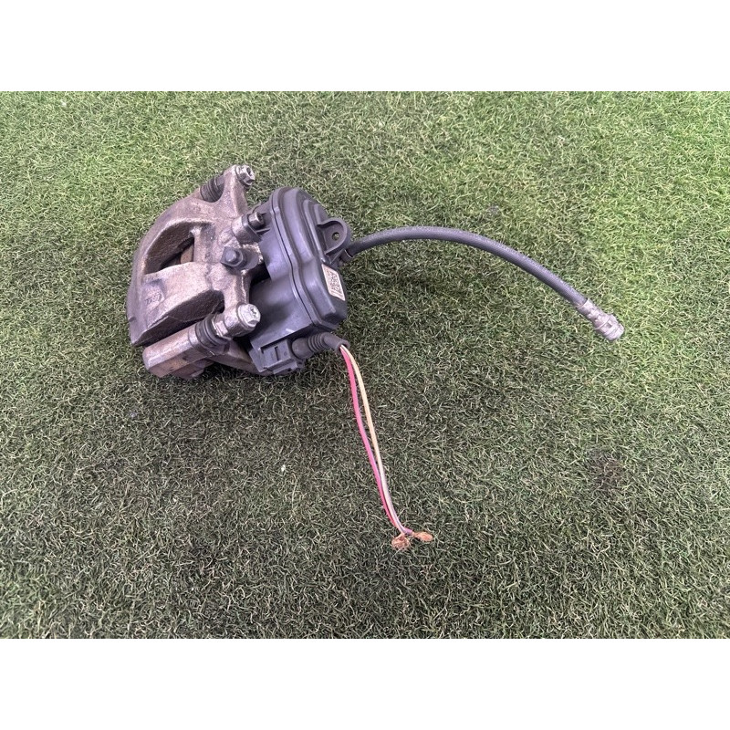 Суппорт тормозной (тормозная система) AUDI A4 B9 2017 2.0 TFSI 8W0615403