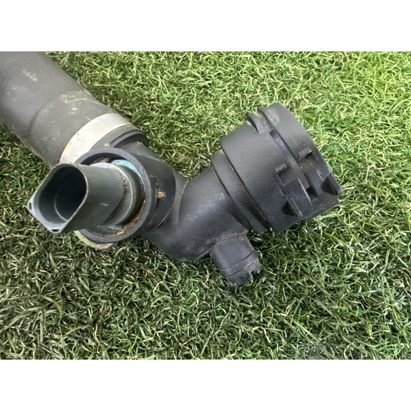 Патрубок (система охлаждения) AUDI A4 B9 2017 2.0 TFSI 8W0122055BN