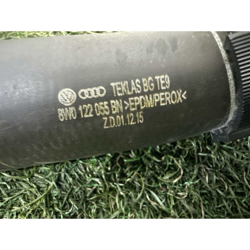 Патрубок (система охлаждения) AUDI A4 B9 2017 2.0 TFSI 8W0122055BN