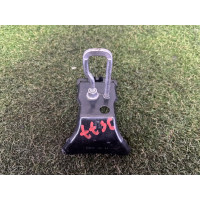 Ответная часть замка капота