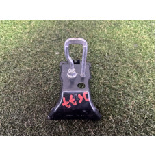 Ответная часть замка капота