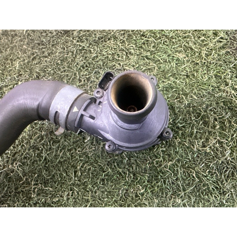 Помпа электрическая (электрика) AUDI A4 B9 2017 2.0 TFSI 06H121601N