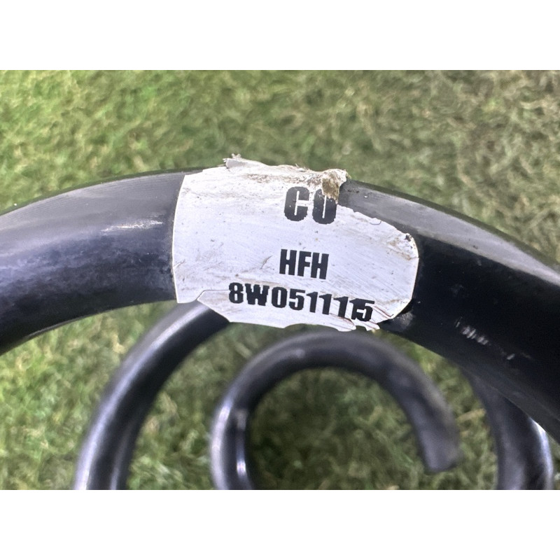 Пружина подвески (подвеска) AUDI A4 B9 2018 2.0 DBPA 8W0511115EA