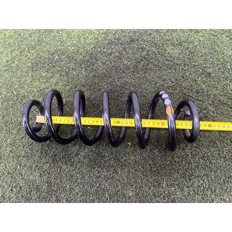 Пружина подвески (подвеска) AUDI Q5 8R 2010 3.2 CALB 8R0511115AN