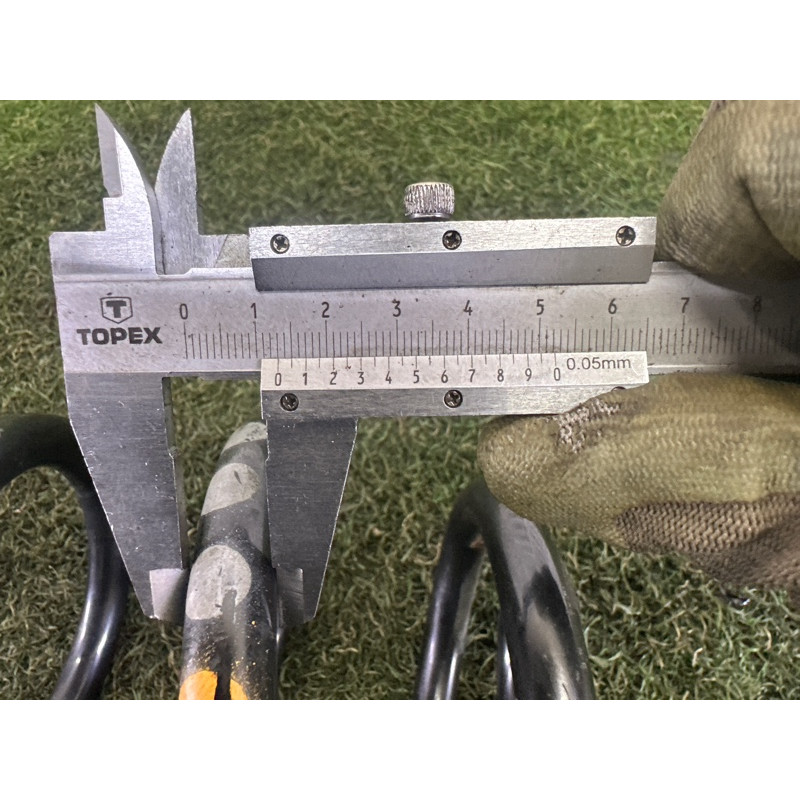 Пружина подвески (подвеска) AUDI Q5 8R 2010 3.2 CALB 8R0511115AN