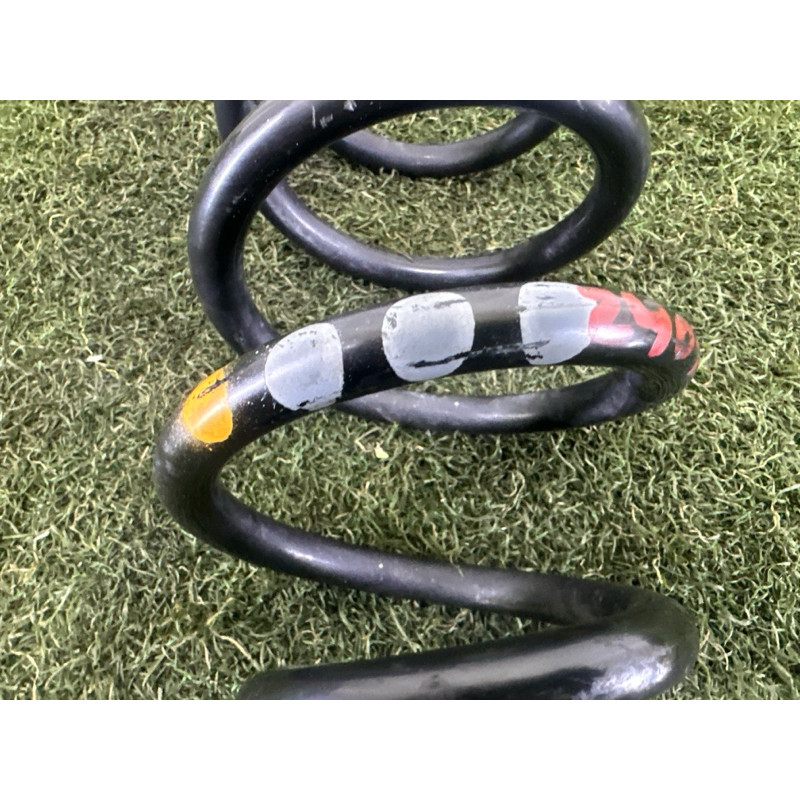 Пружина подвески (подвеска) AUDI Q5 8R 2010 3.2 CALB 8R0511115AN