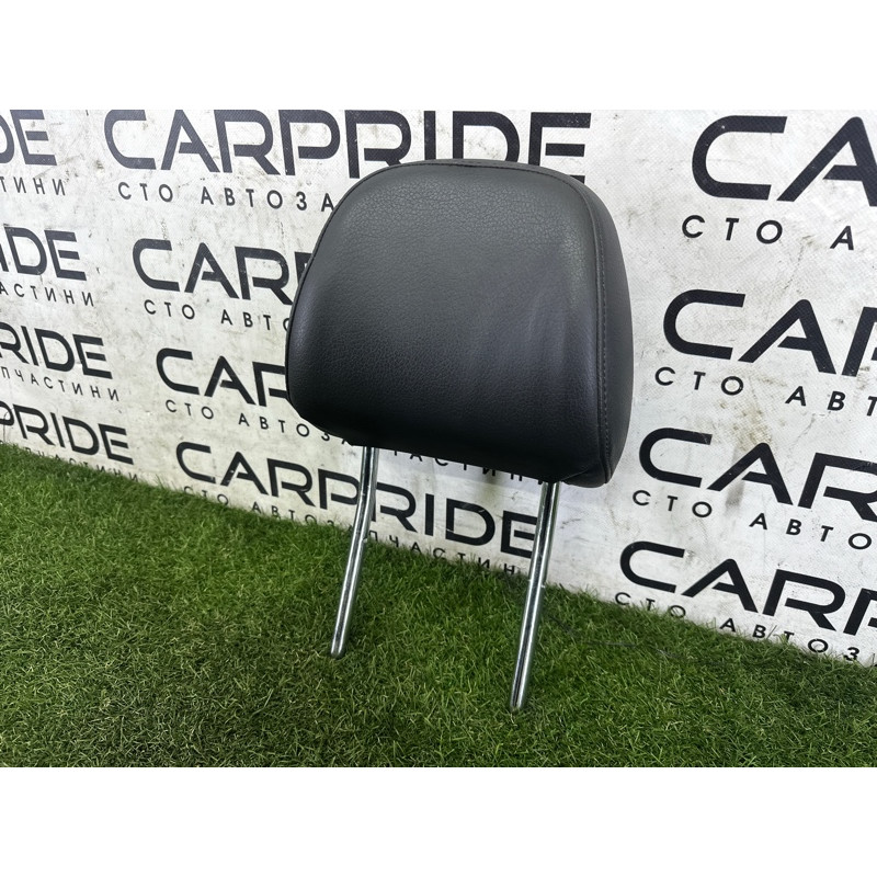 Подголовник (салон) AUDI Q5 8R 2012 2.0 CAEB 8K0881921B38M