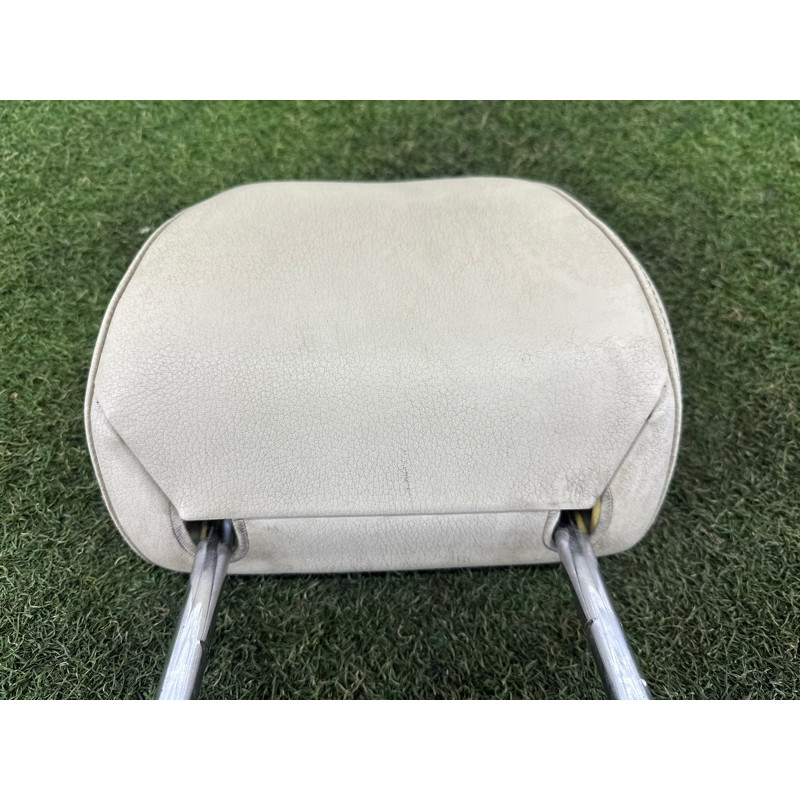 Подголовник (салон) AUDI A4 B8 2012 2.0 CAEB 8K0881921BN18