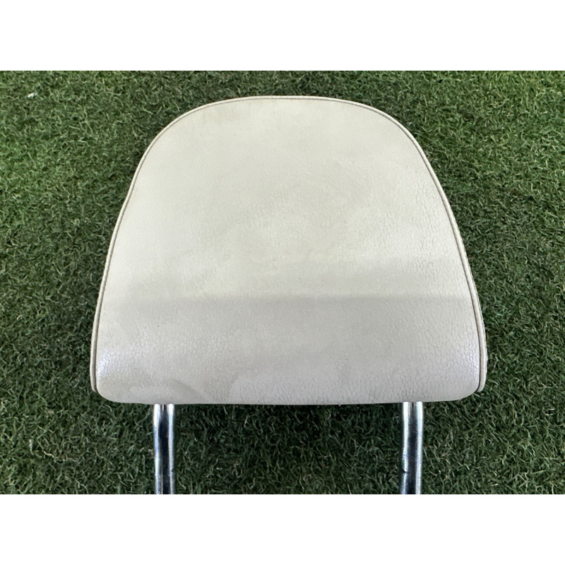 Подголовник (салон) AUDI A4 B8 2012 2.0 CAEB 8K0881921BN18