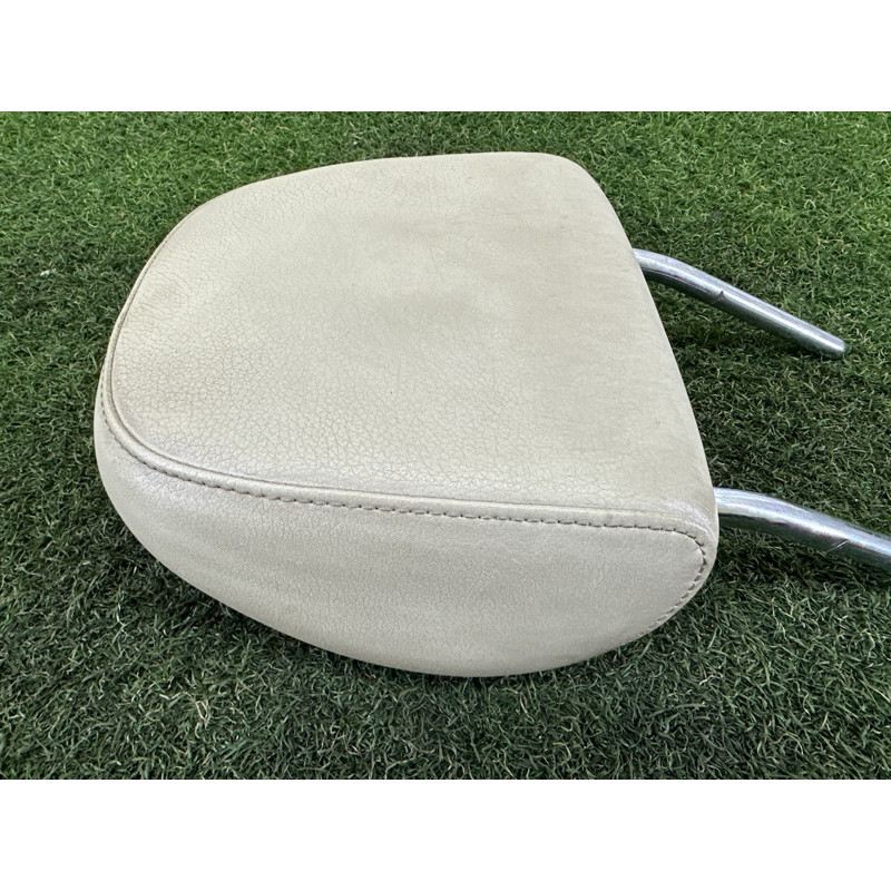 Подголовник (салон) AUDI A4 B8 2012 2.0 CAEB 8K0881921BN18