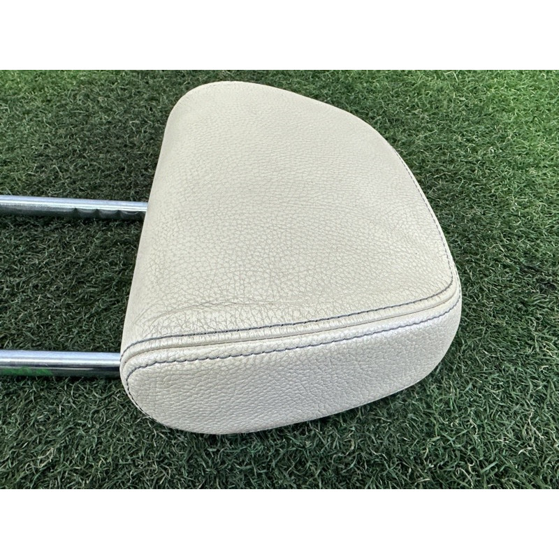 Подголовник (салон) BMW X1 F48 2016 2.0 B46B20 52207384825