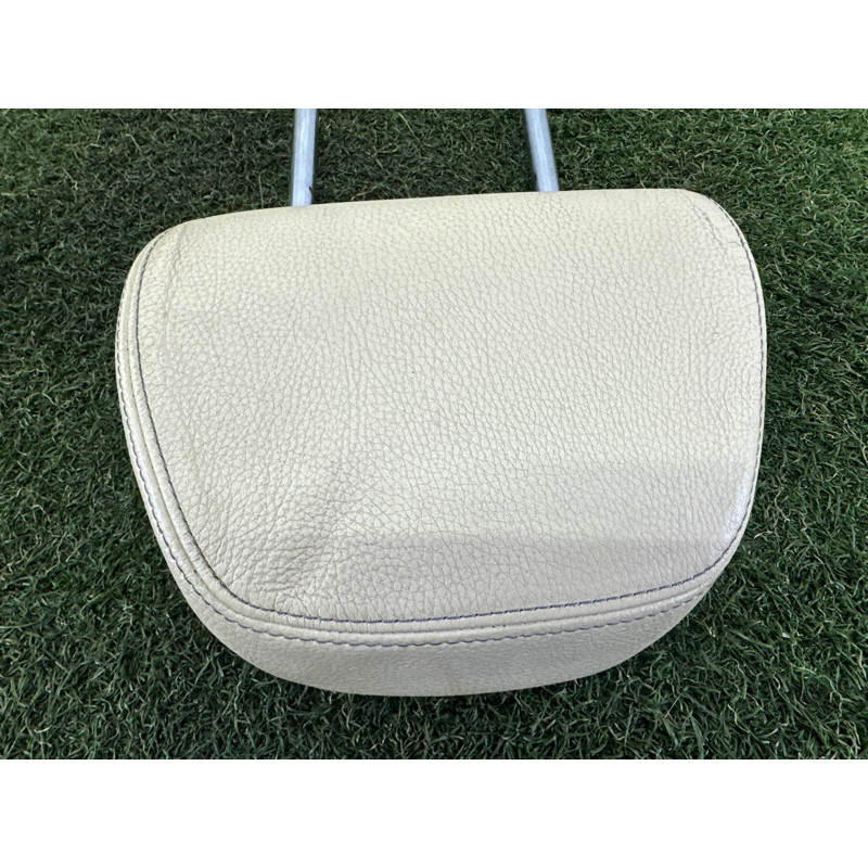 Подголовник (салон) BMW X1 F48 2016 2.0 B46B20 52207384825