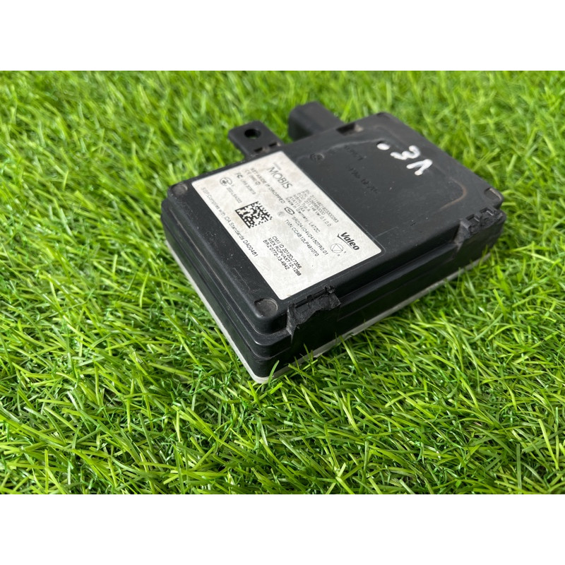 Датчик слепых зон (электрика / датчики) Hyundai Ioniq AE 2018 1.6 Hybrid 95811G2000