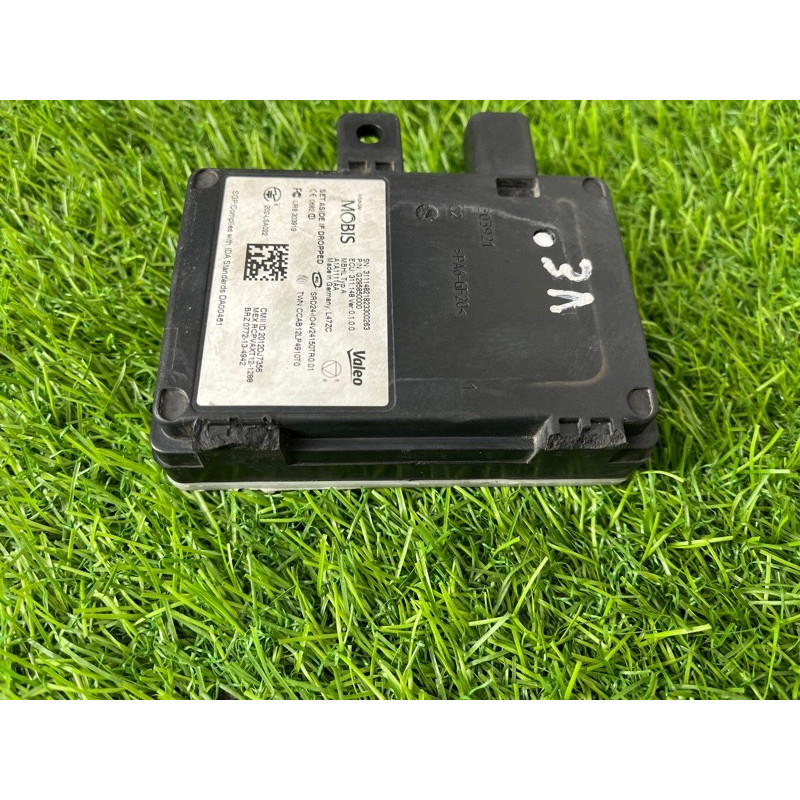 Датчик слепых зон (электрика / датчики) Hyundai Ioniq AE 2018 1.6 Hybrid 95811G2000