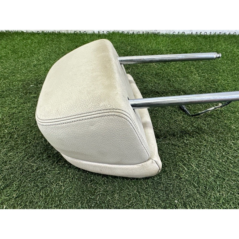 Подголовник (салон) BMW 7-series F01 2011 3.0 N54 52109177010